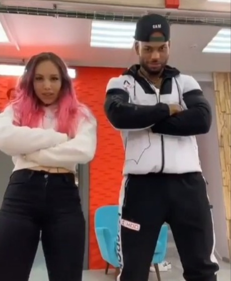 nastya roinashvili i mondezir