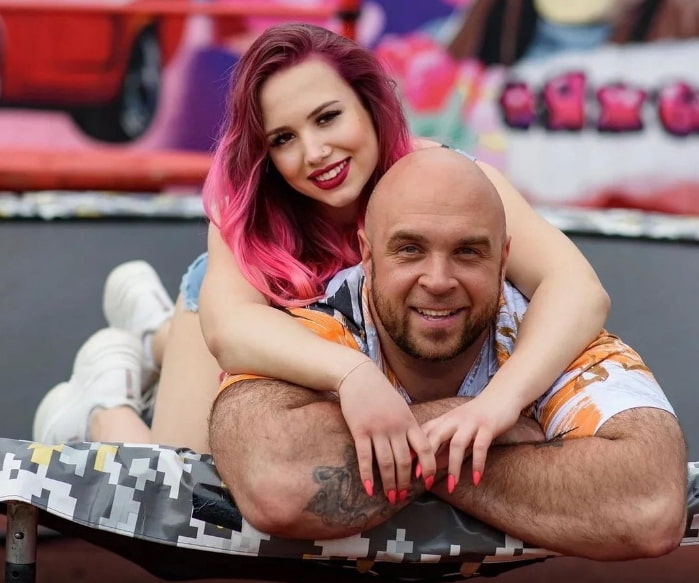 nastya roinashvili i gleb jemchugov rasstalis