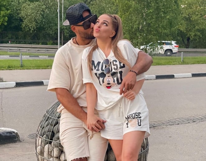 efremenkova i mondezir