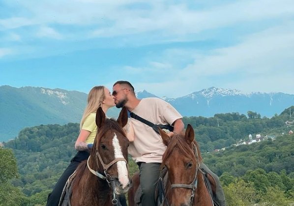 bezborodova i zakharyash rasstalis