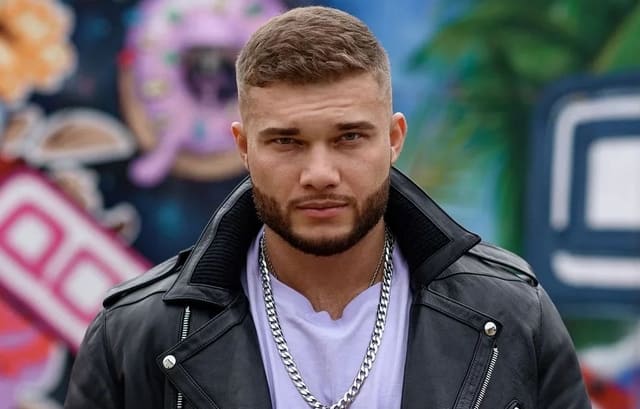 dima vasilyev draka s benom karpovim