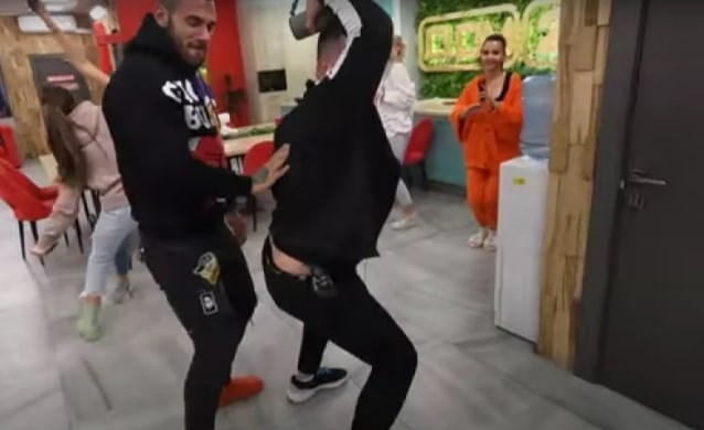 artem grant i yulya belaya