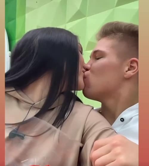 ilya bazhenov i yana oleshuk